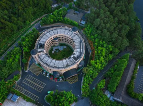 Zhongnan Lion King Resort Hotel