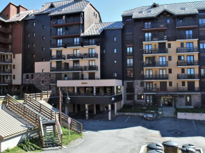 Appartement Risoul, 1 pièce, 4 personnes - FR-1-330-145