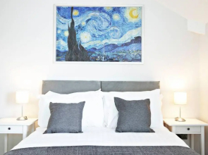 Deluxe 2 bedroom apartment