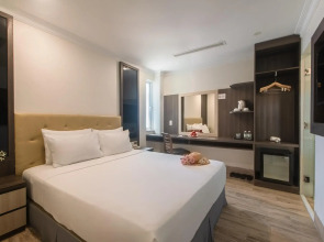 Seven Seas Hotel and Apartment