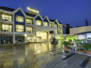 Meritas Picaddle Resort - Lonavala