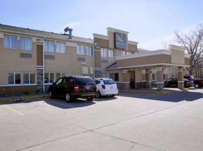 Quality Inn & Suites Des Moines Airport
