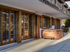 Luxurious flat with Jacuzzi & Sauna