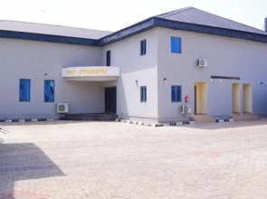 Mainstay Luxury Apartments