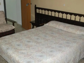 Hostal Reyes