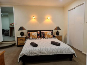 Hidden Gem And Entire Bungalow in Central Hutt