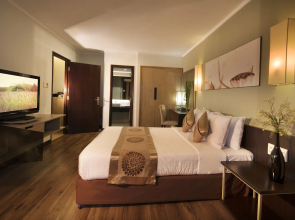 Vien Dong Hotel