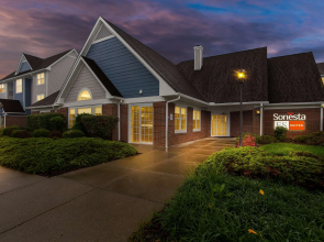 Sonesta ES Suites Charleston
