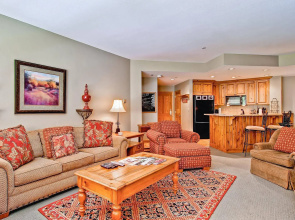 Highlands Westview by East West Hospitality