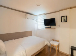 Stay 105 Haenggung Residence