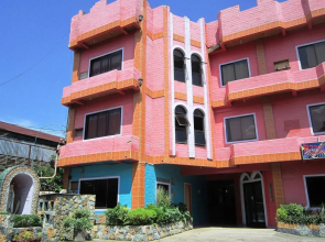 La Maria Pension And Tourist Inn Hotel