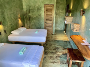 Cocos Hotel