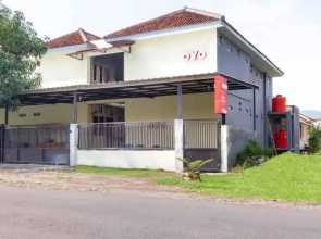 OYO 3112 Wisma Dirmayo