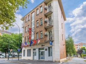 Domino Hotel