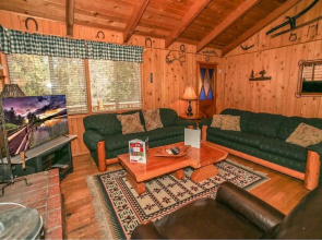 Moonridge Cabin With A View