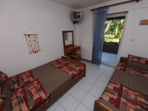 Hotel Nefeli Studios