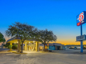 Econo Lodge Sonora