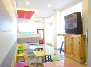 Airy Nagasari H Djok Mentaya 8A