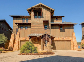 2217 Seabiscuit Cove Villa Unit 119 3 Bedrooms 4.5 Bathrooms Villa