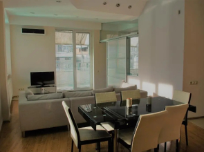 27 Vasil Petriashvili Street