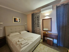 New Era Glyfada Apartments Menigos Resort Home 112