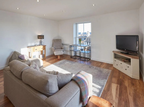 Host Stay Abbey Court Apartment