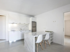 67sq meters modern apartment with a swimming pool and sea view in Koundouros