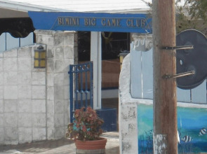 BIMINI LOFTS Across from Big Game Club - 2 of 2 furnished apts