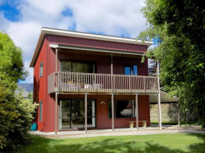 Manuka Rooms