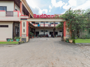 RedDoorz near Samarinda Square