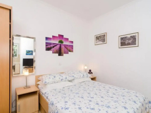 Apartments and Room Frane - Studio With Terrace