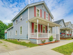 Bennington Gem w/ Smart TV Near Historic District!