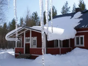 Northern Star Wilderness Ranch & Biker Lodge