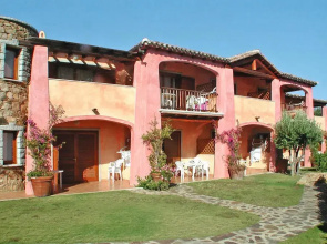 Studio With Shared Pool and Close to the Beach in Golfo Aranci
