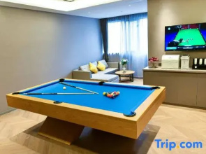Homeinn Selected Hotel (Wuhan Chuhehan Street Hongshan Square Subway Station)