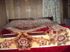 Shafeeq Guest House