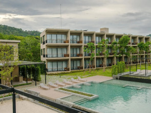 The Gallery Hotel Nai Harn