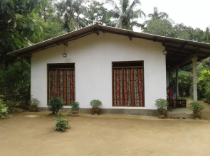 Pramila Guest Inn