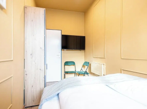 4BR Apt for 10P Walk to Westbahnhof