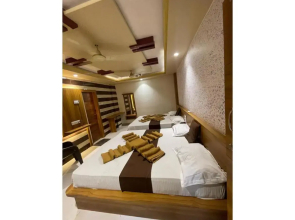 Hotel Sukhnath