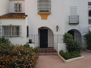 House with 3 Bedrooms in Marina de Casares, with Wonderful Mountain View, Pool Access And Enclosed Garden - 120 M From the Beach