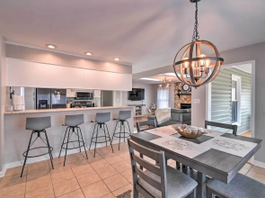 Fayetteville Vacation Rental w/ Sunroom & Yard!