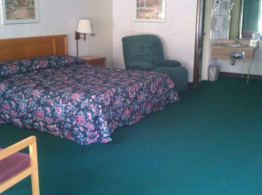 121 Motel