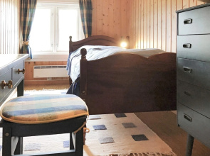 6 Person Holiday Home in Averoy-by Traum