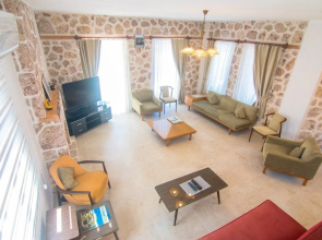 Villa Simay