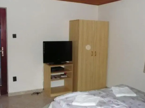 Krisztián Kheops Apartmanok