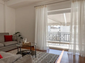 Central Luxury Suite