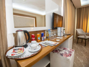 Mcg Marble Hotel