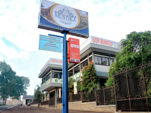 Oyo 2868 Mustika Villa
