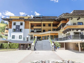 Suite in Saalbach Near ski Area